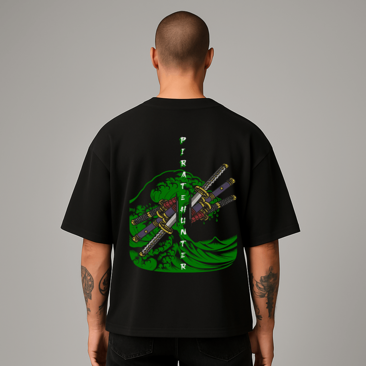 PIRATE HUNTER - Oversized Shirt